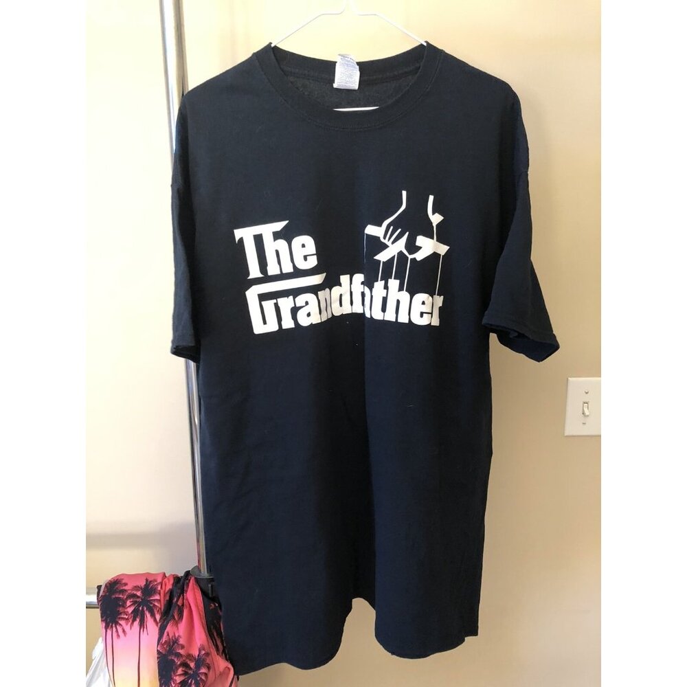 Men’s T Shirt XL  Black And White Grandfather Gildin Spellout Fathers Day